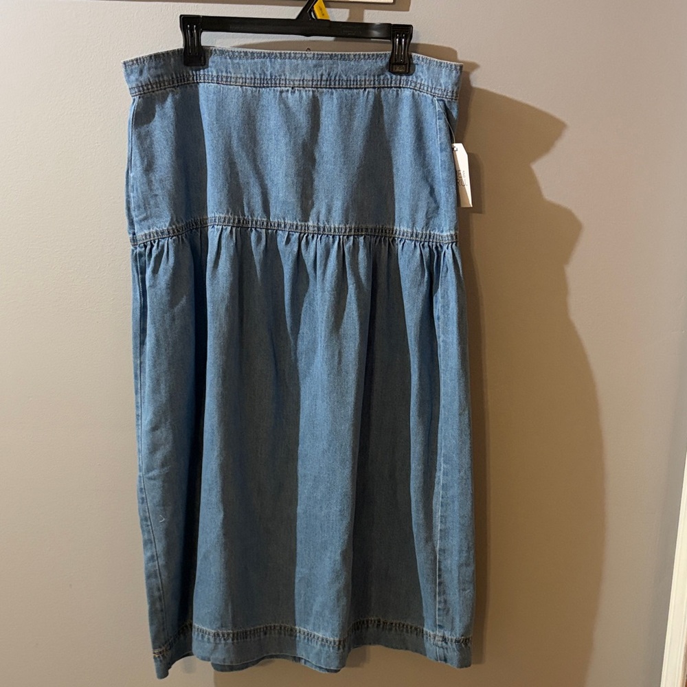 Time and Tru Light Blue Denim Tiered Midi Skirt
